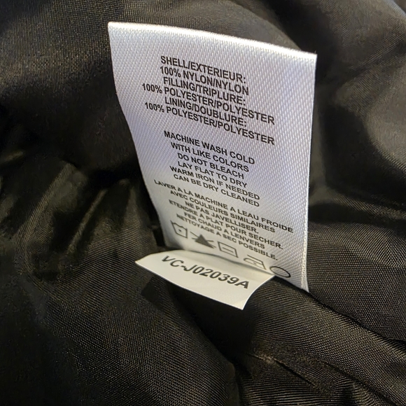 Vigoss Cropped Puffer Hooded Jacket Black Size XL NWT! - Picture 9 of 16